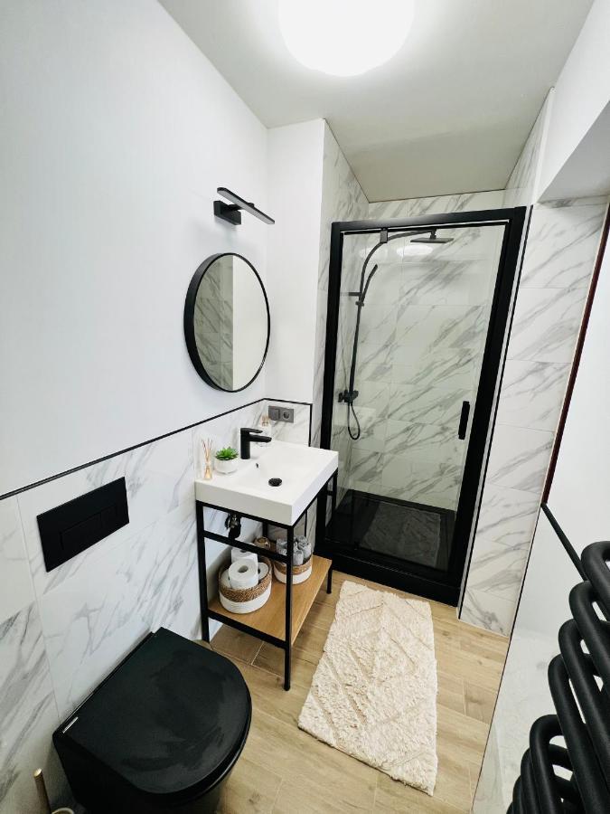 Apartament Kolejowa 7 Apartment โนวือตาร์ก ภายนอก รูปภาพ
